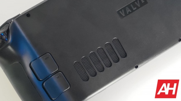 Игровая консоль VALVE® Steam Deck 256GB black