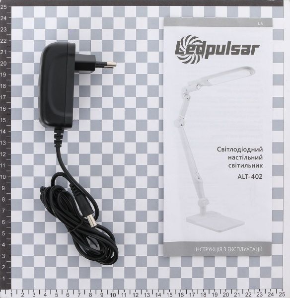 Настольная лампа офисная LedPulsar 10 Вт серебряный ALT-402S 