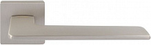 Ручка на розетке RDA Forme Q без запирания сатиновый никель